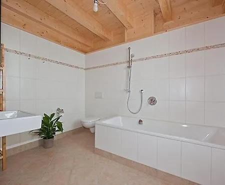 Harrys Holiday home *